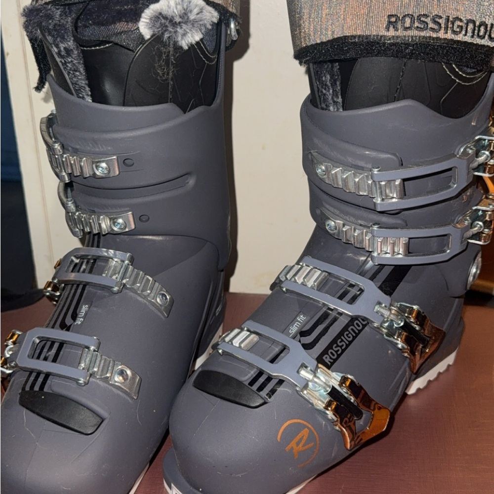 Rossignol Charcoal Ski Boots with Metallic Highlights